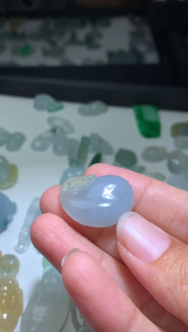 定制翡翠未镶嵌毛货