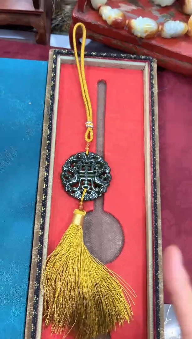 和田玉未镶嵌挂件双龙祝寿佩