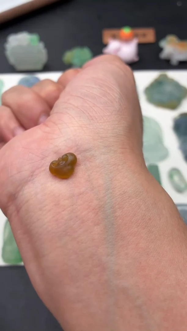 未镶嵌定制翡翠翡翠