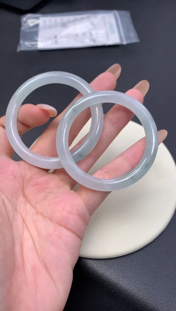 颈饰未镶嵌翡翠48小时鉴赏期 退货不扣服务费