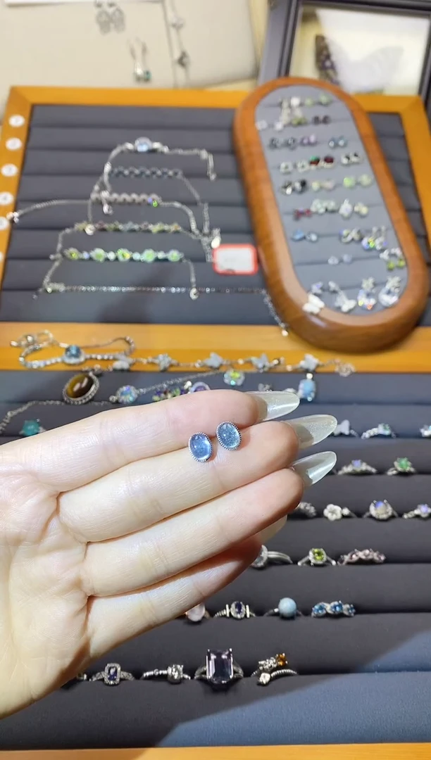 【闪购商品】水晶手链银S925镶嵌A146