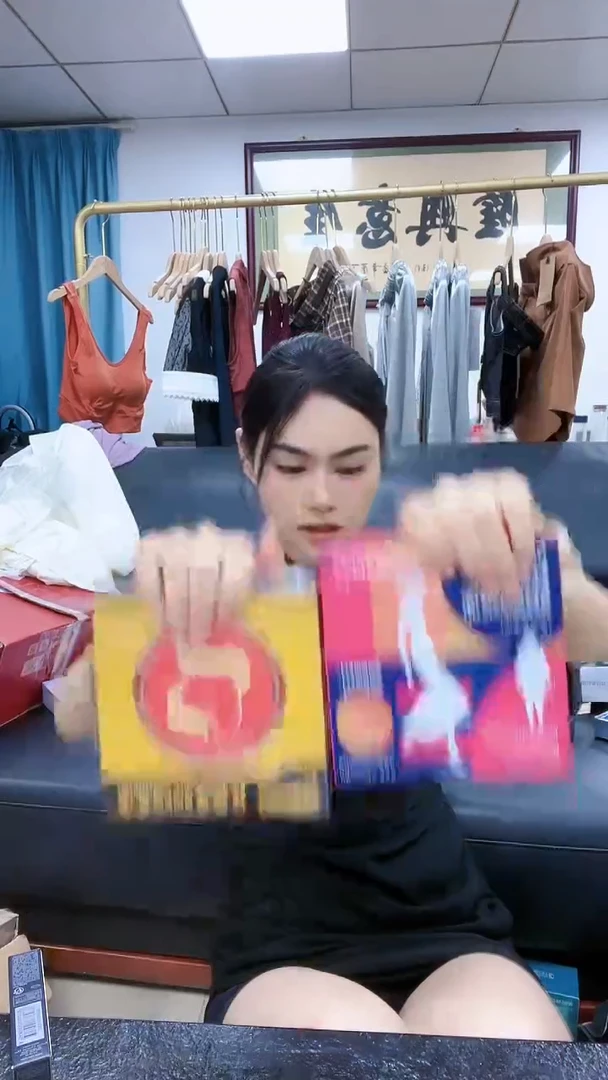 本场福利！！果冻各发2盒！！！本场福利！！果冻各发2盒！！！