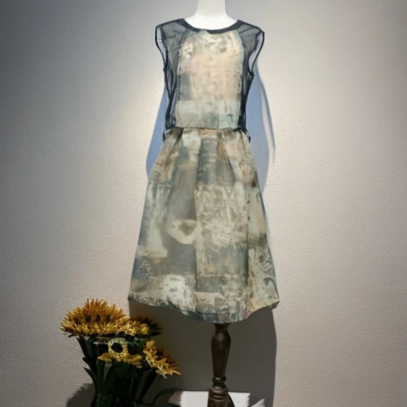 无袖上衣+印花半身裙C039