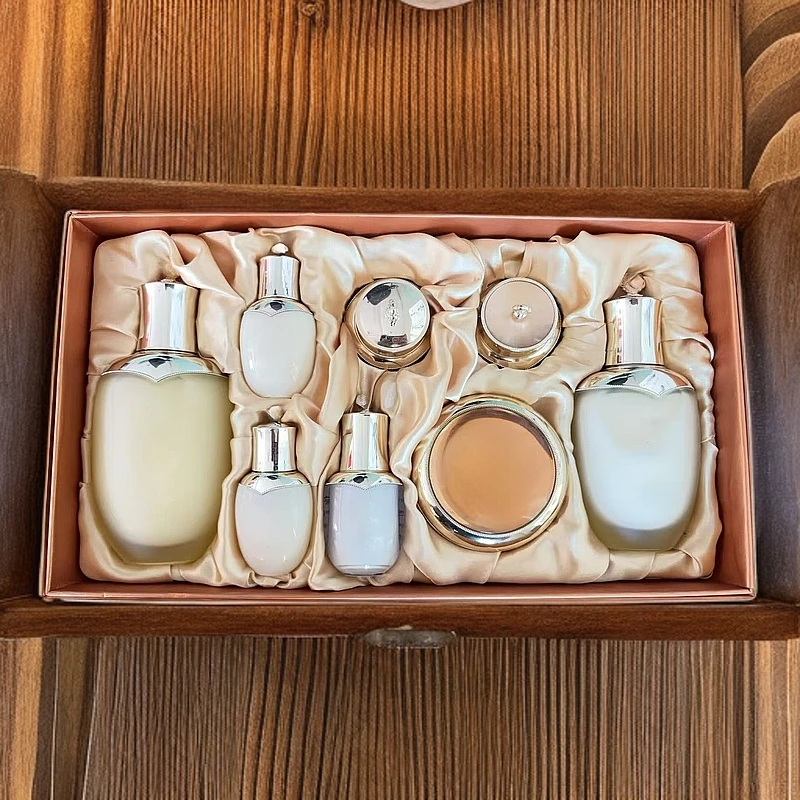 【A04】天字号水乳三件套（带气垫）