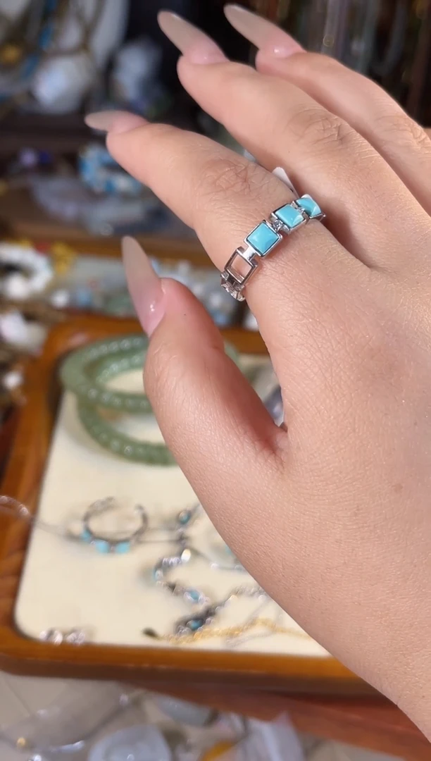 【闪购商品】水晶戒指银S925镶嵌多样性发货其一