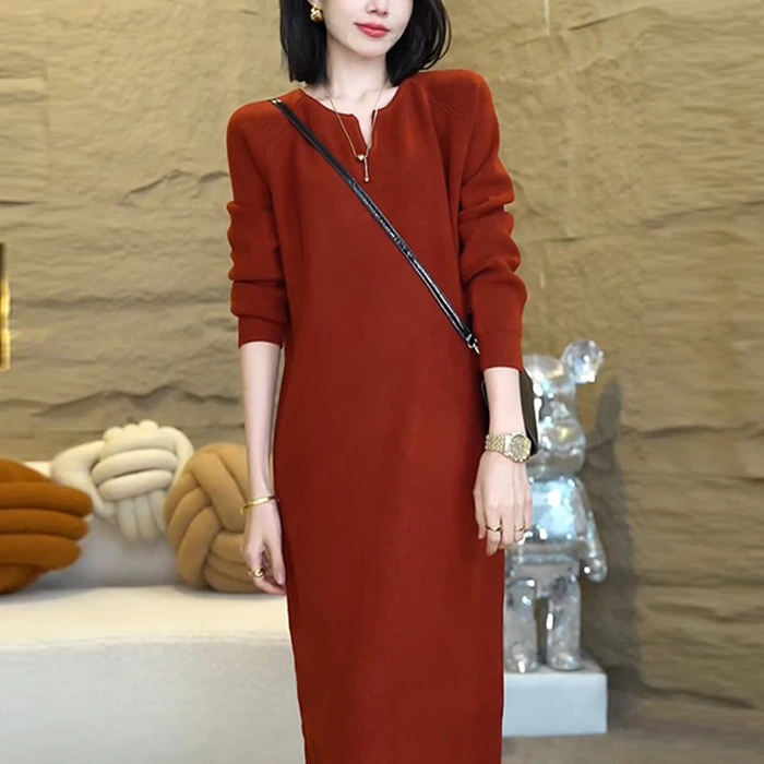 ST过膝V领针织长袖连衣裙女2025年秋季新款轻奢气质长裙