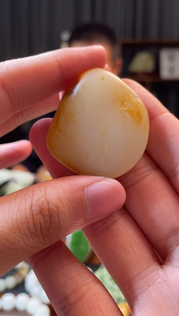 和田玉未镶嵌吊坠(不含链)?*茗原石