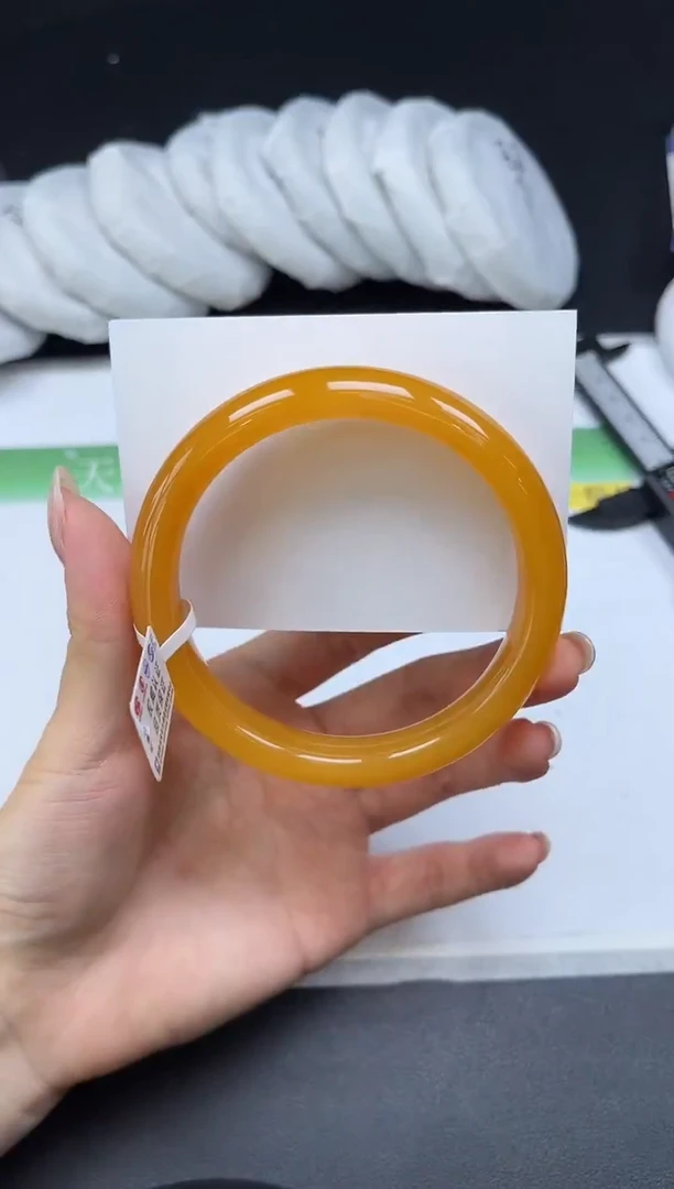 未镶嵌手镯石英质玉041-63