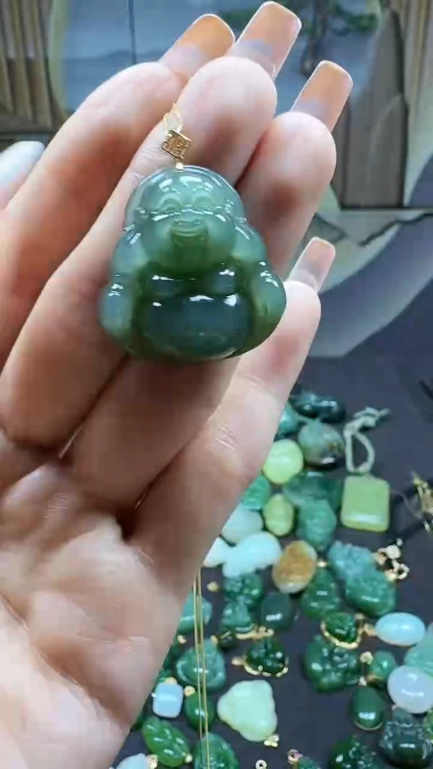 和田玉18K金镶嵌吊坠(不含链)1