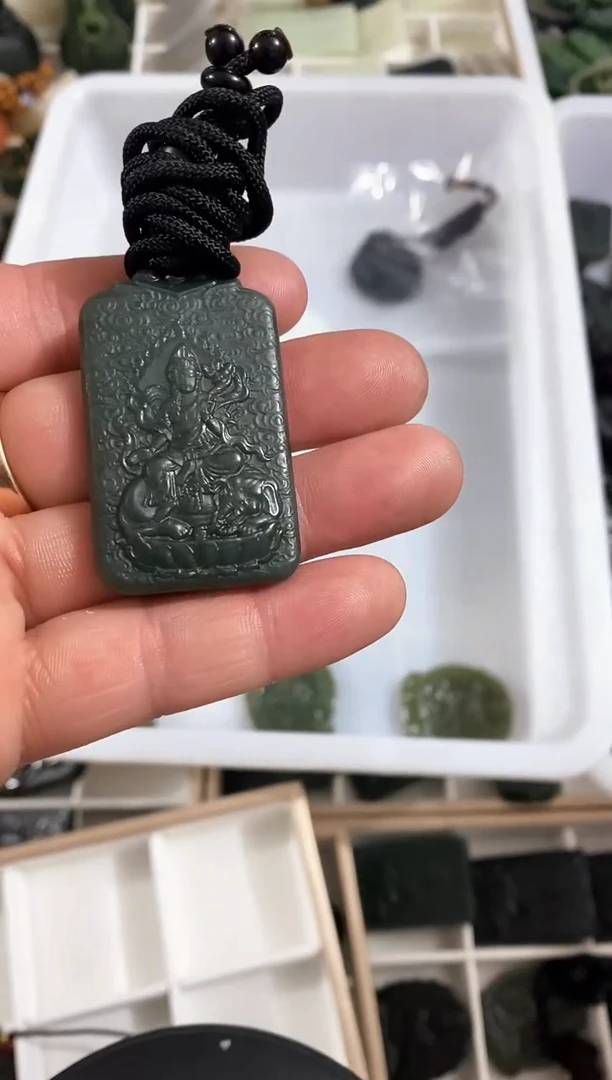 【闪购商品】和田玉吊坠(不含链)未镶嵌龙守护神