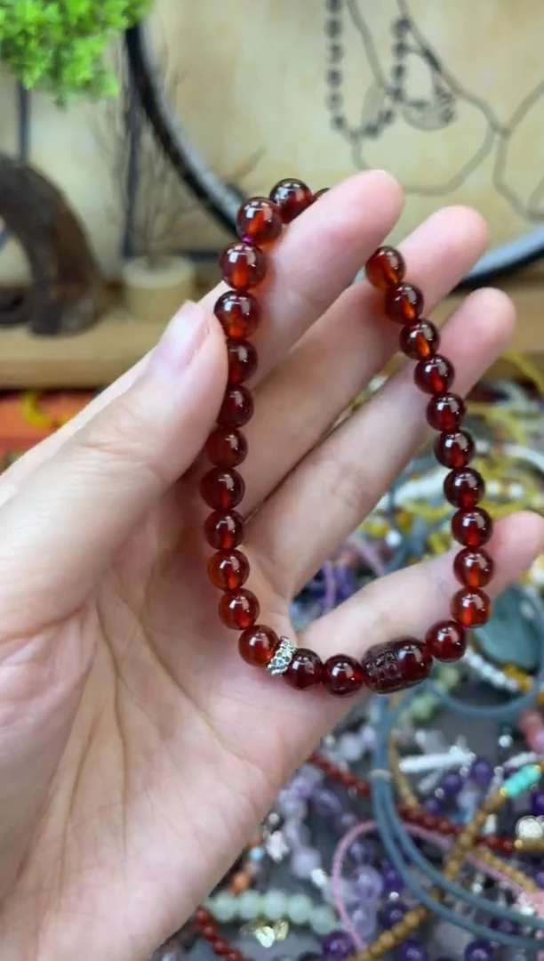 【闪购商品】石榴石（芬达石）手链未镶嵌168