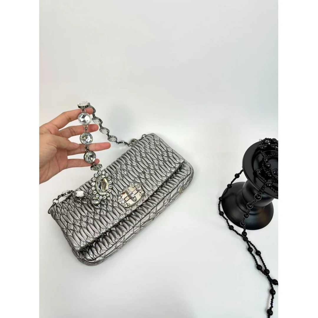 95新 MIU MIU/缪缪 【小考拉】miumiu 银色褶皱宝石链单肩包