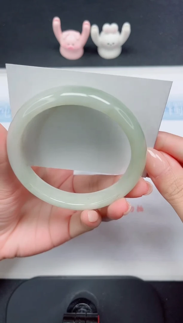 【闪购商品】石英质玉手镯未镶嵌91-62.8