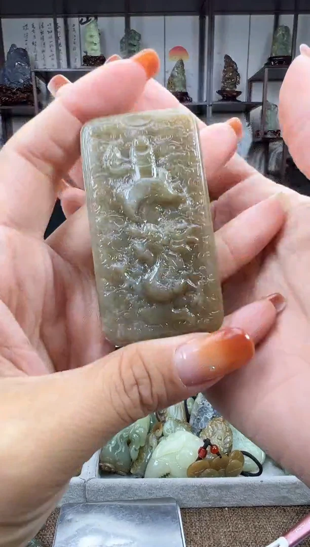 未镶嵌和田玉把件1