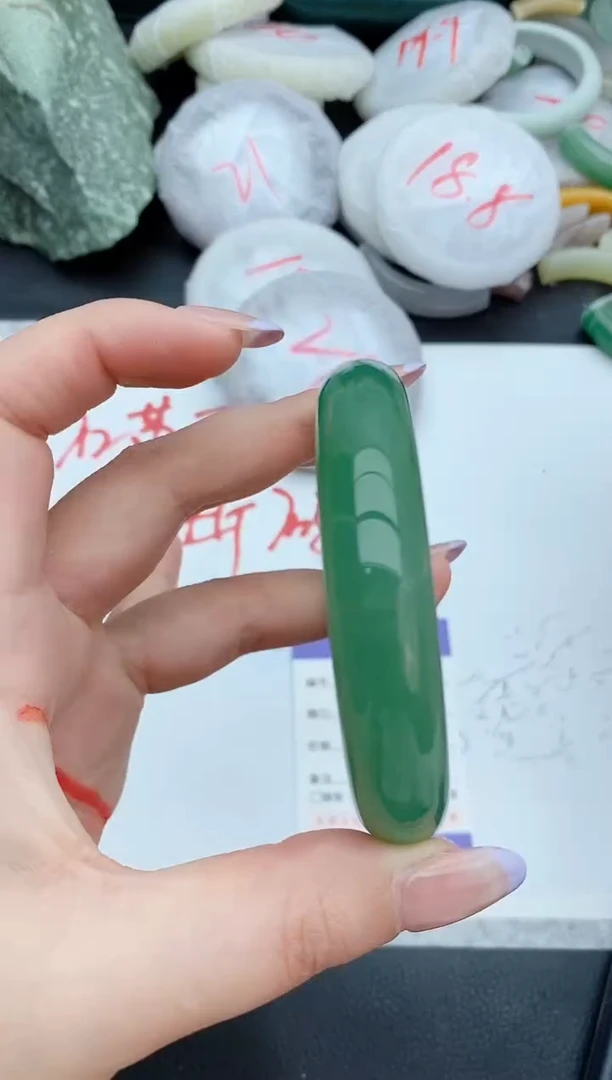 石英质玉手镯未镶嵌198+58/59