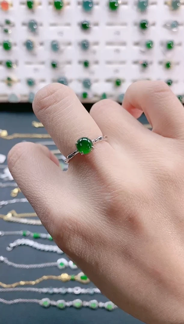 【闪购商品】翡翠戒指银S925镶嵌天然翡翠