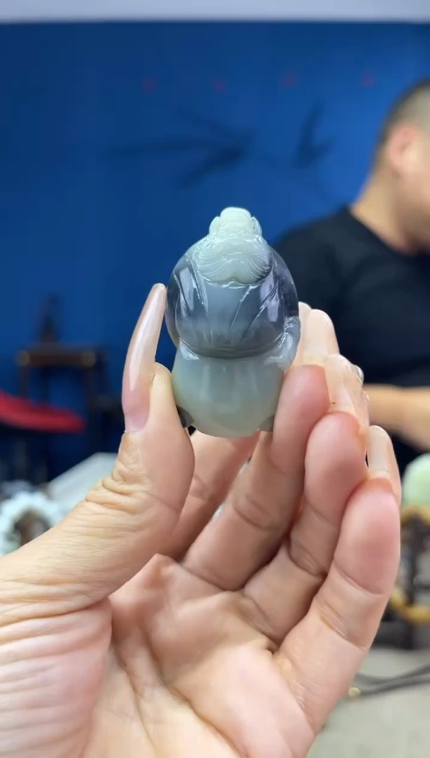 和田玉未镶嵌颈饰1