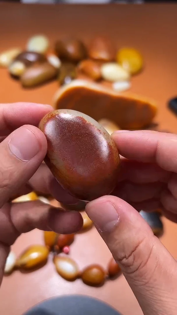 未镶嵌和田玉把件财***。和田玉