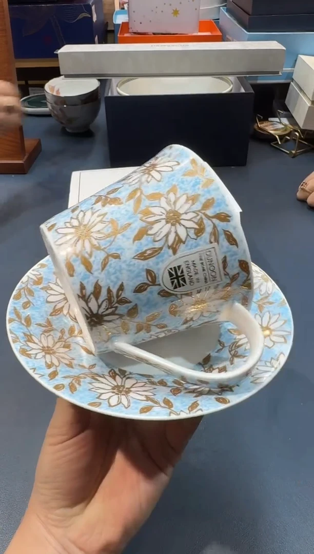【闪购商品】瓷片F738全场正品，京东包邮