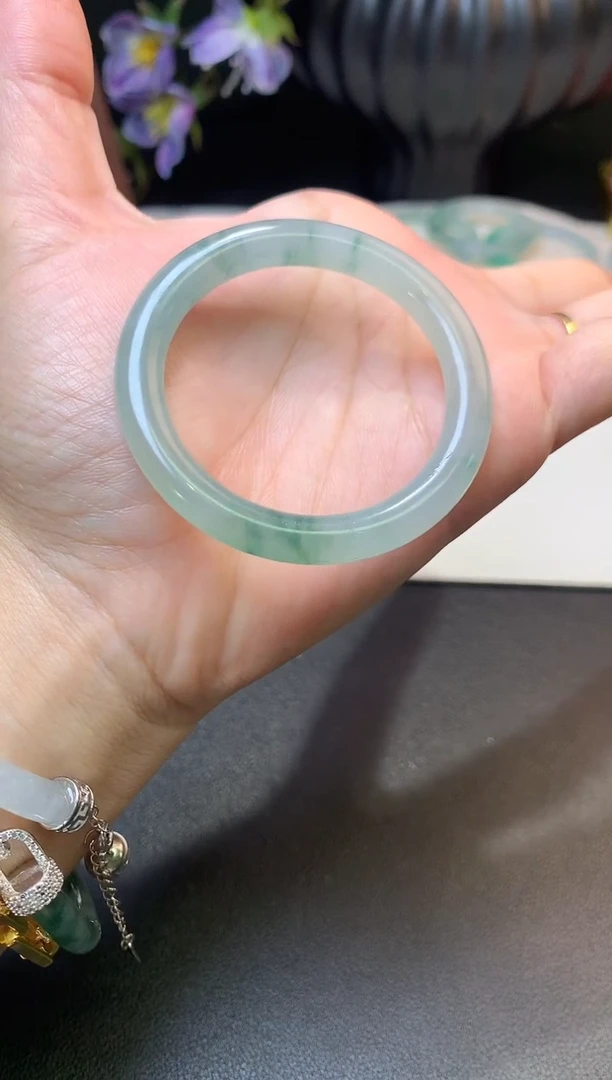 未镶嵌定制翡翠毛货