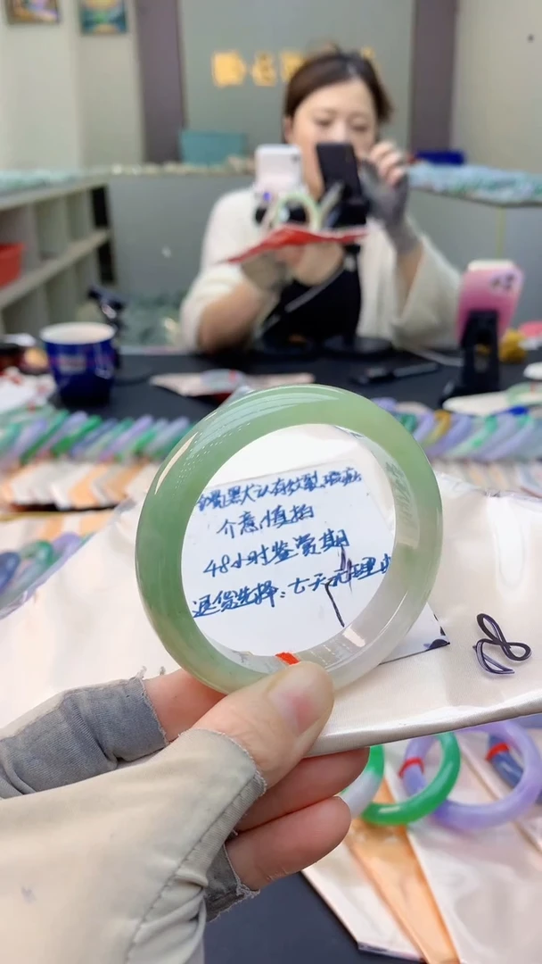 未镶嵌手镯翡翠0584527744