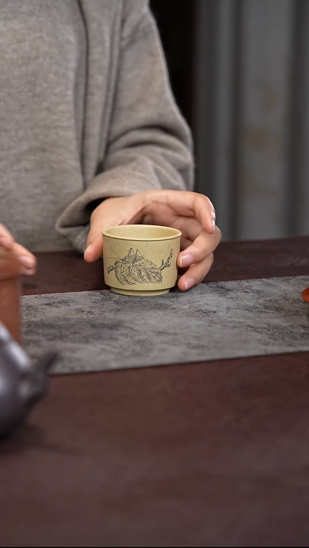 茶杯紫泥刻绘雅趣