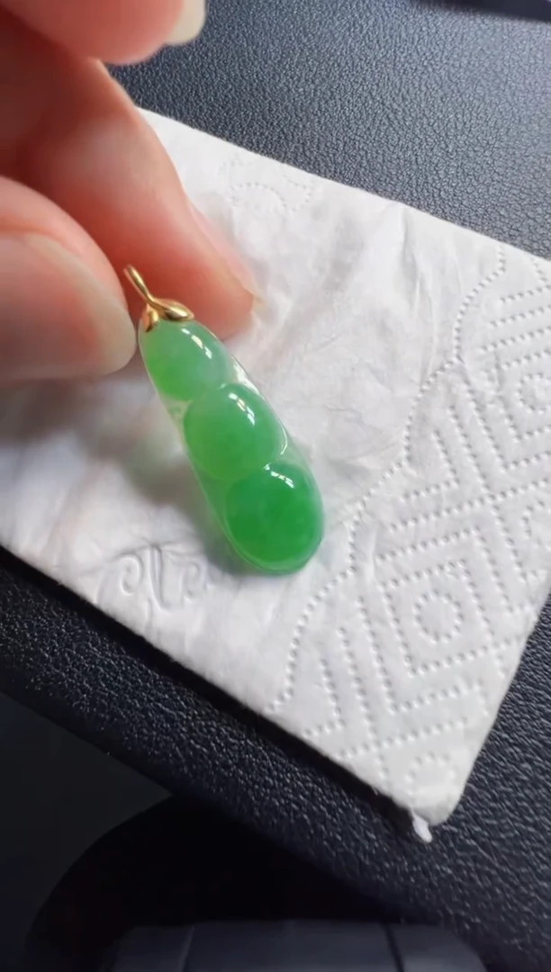 吊坠(不含链)18K金镶嵌翡翠980