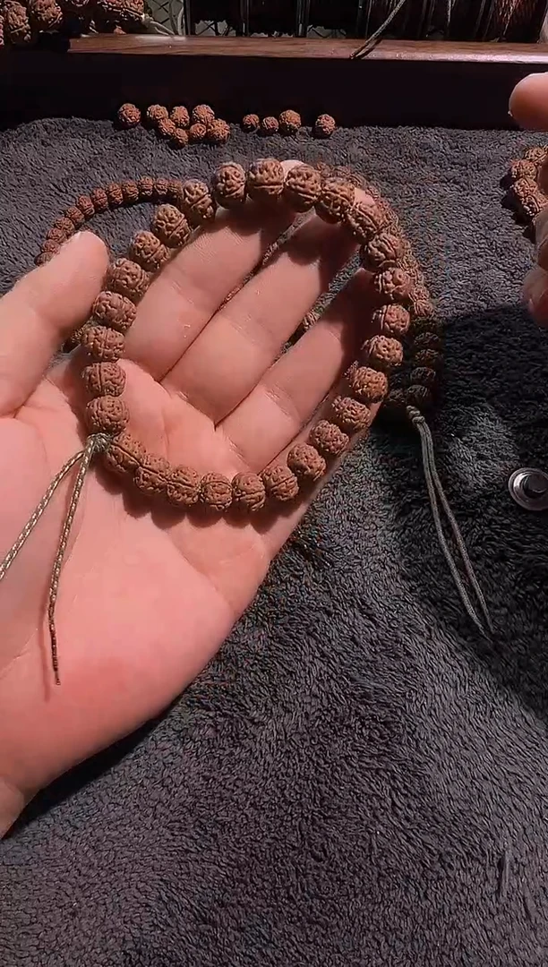 手串金刚菩提比*?老树王11mm