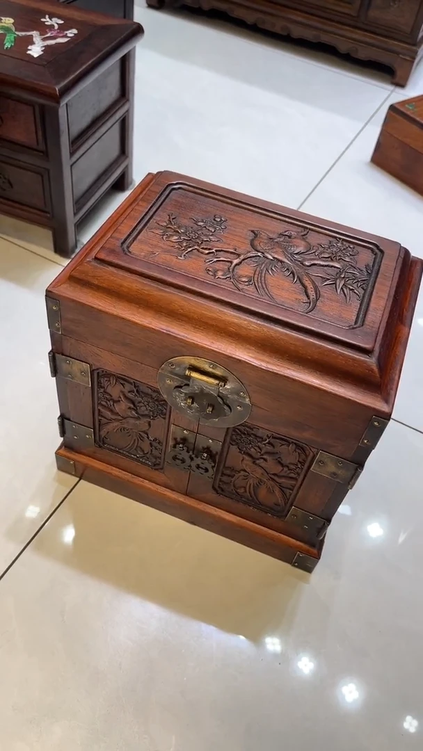 【闪购商品】木鸟踏花枝雕刻官箱