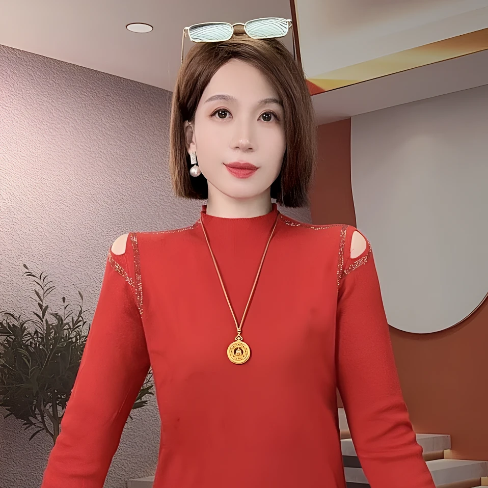 重工烫钻毛衣女半高领修身镂空性感上衣秋冬季时尚显瘦针织打底衫