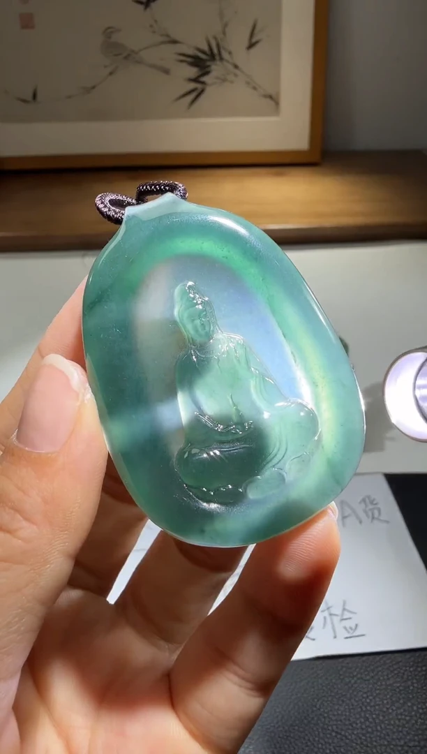 吊坠(不含链)未镶嵌翡翠观音