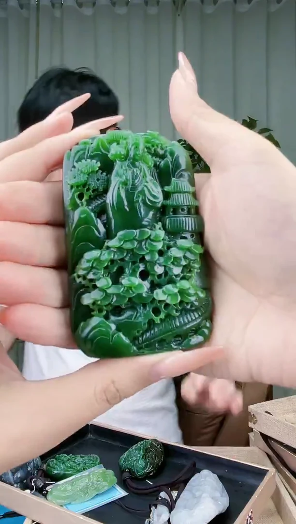 未镶嵌和田玉挂件拍一发一，多样性发货