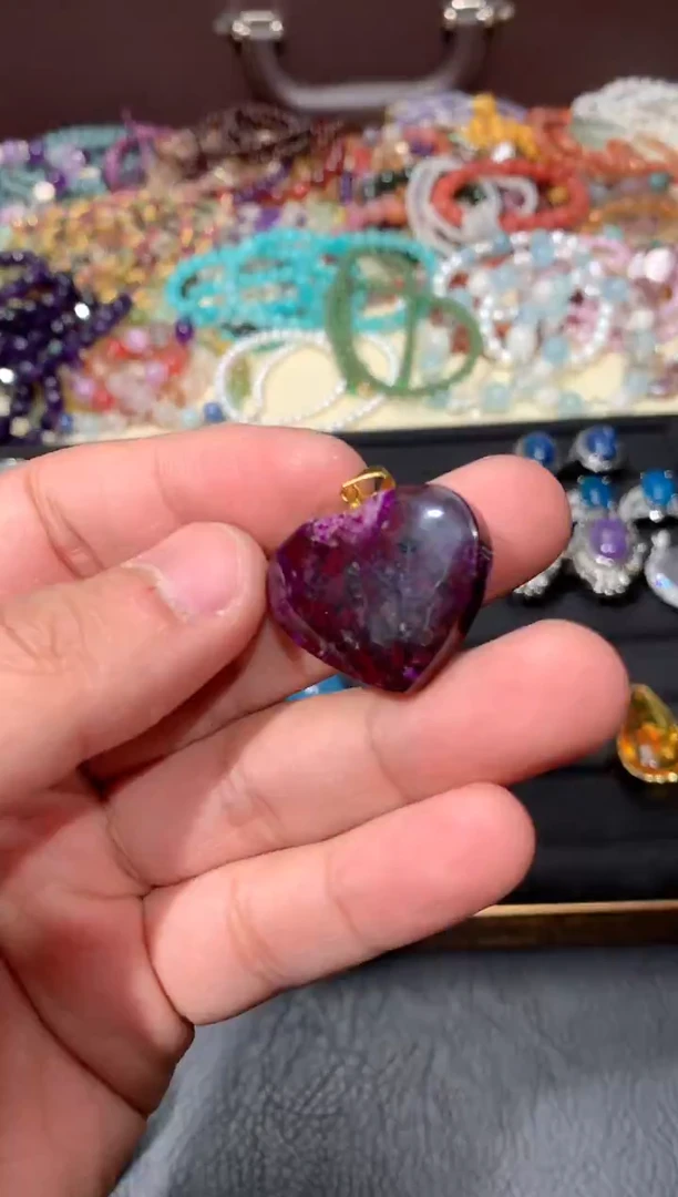 苏纪石（舒俱来）未镶嵌颈饰W103