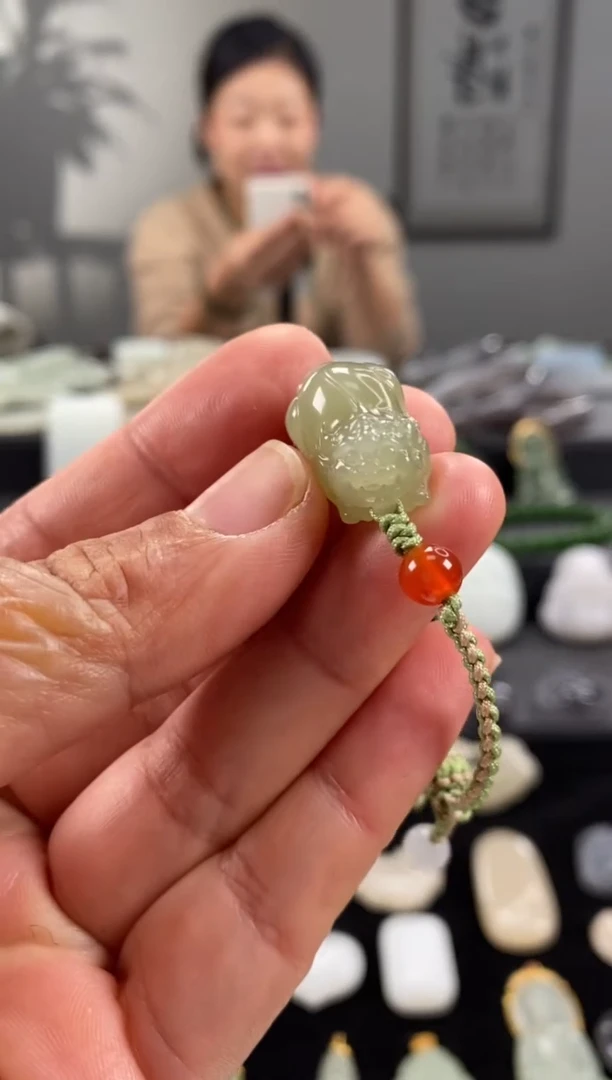 颈饰未镶嵌和田玉精品貔貅手绳