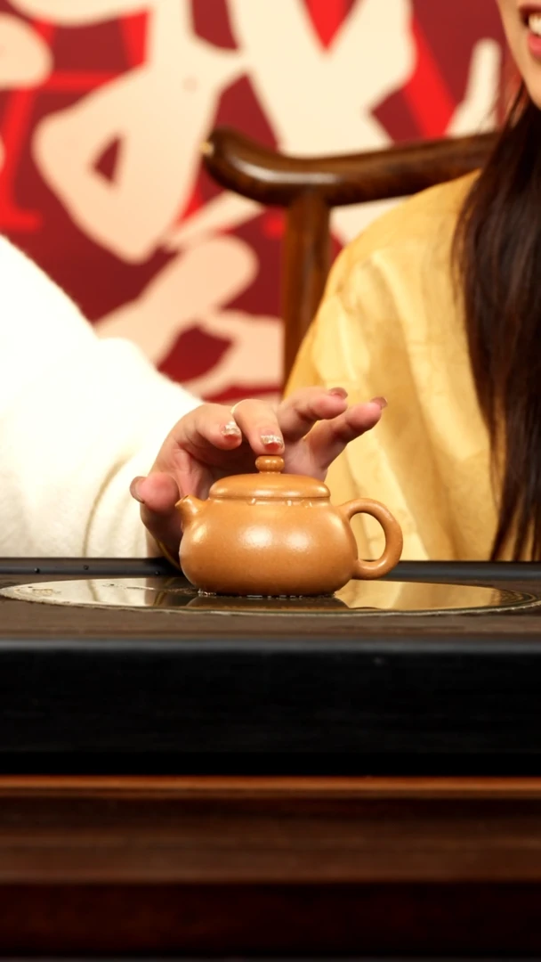 【闪购商品】紫砂茶壶GJY 田黄砂 文旦