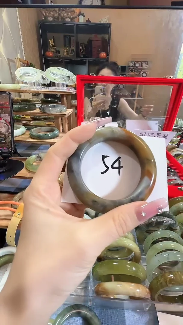 岫玉未镶嵌手镯40