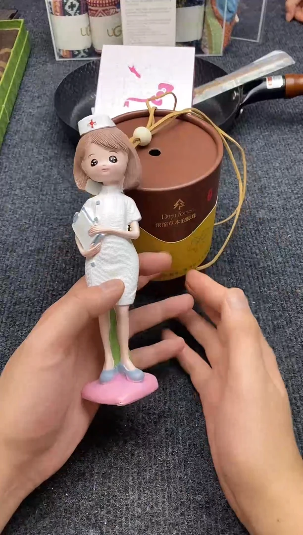 瓷片如图所示 平安高端礼品