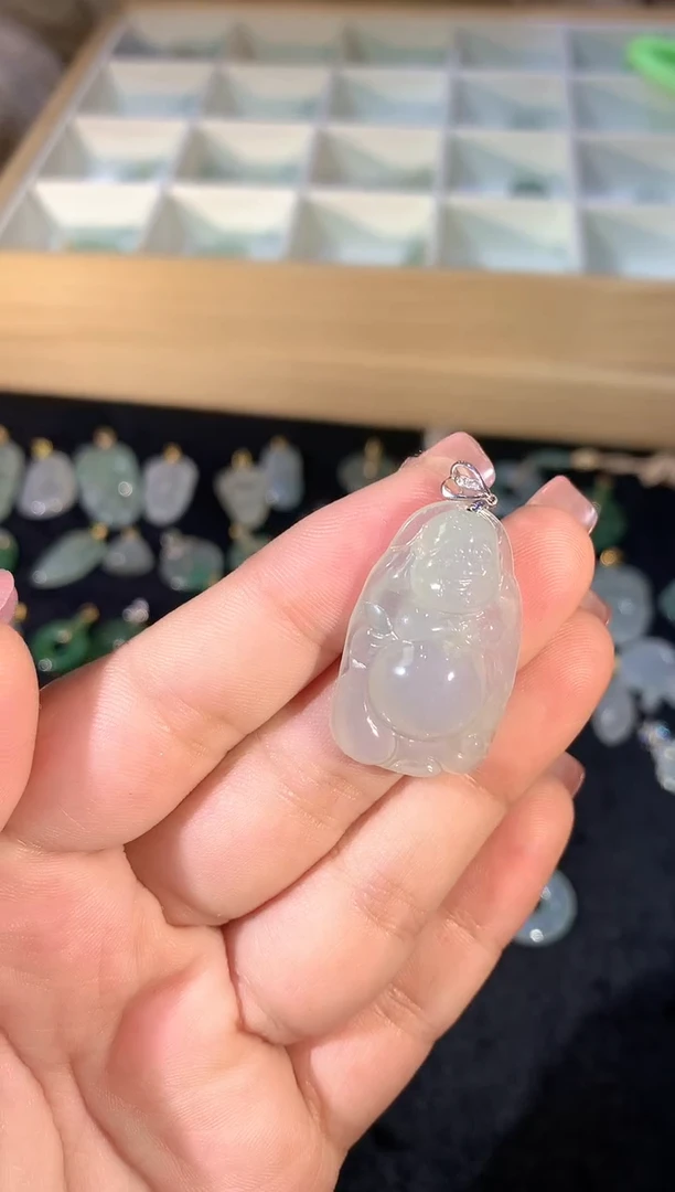 【闪购商品】翡翠吊坠(不含链)18K金镶嵌055llx时尚