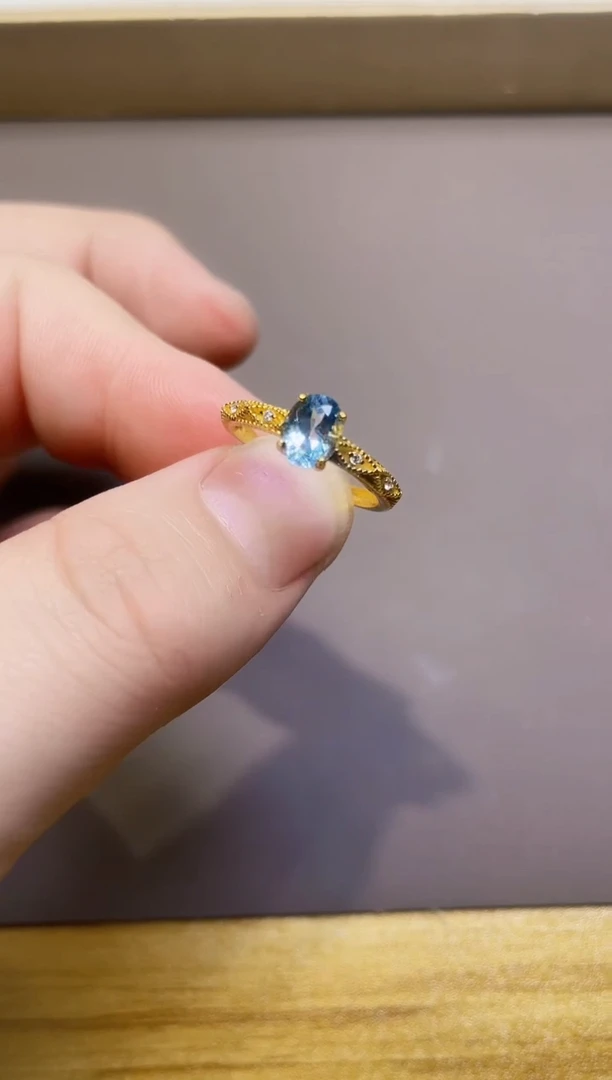 【闪购商品】海蓝宝石手链银S925镶嵌一枚