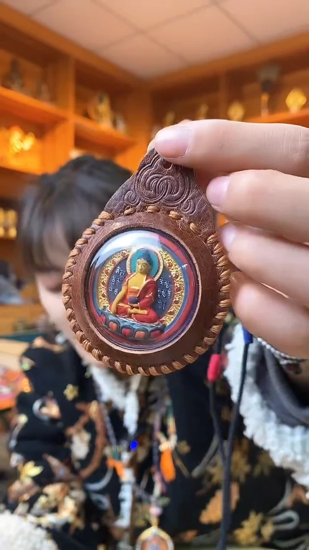 【闪购商品】泥塑释迦-与实物略有差异介意者慎拍