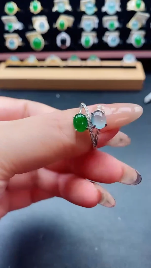 银S925镶嵌戒指翡翠1