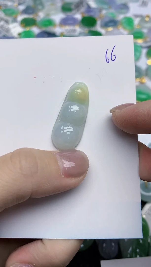 【闪购商品】翡翠挂件未镶嵌天然翡翠A货