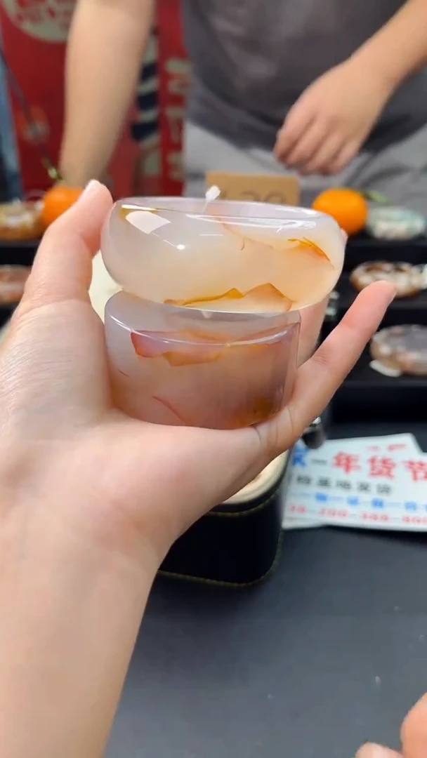 【闪购商品】石英质玉手镯未镶嵌赠送镯心（60圈口）