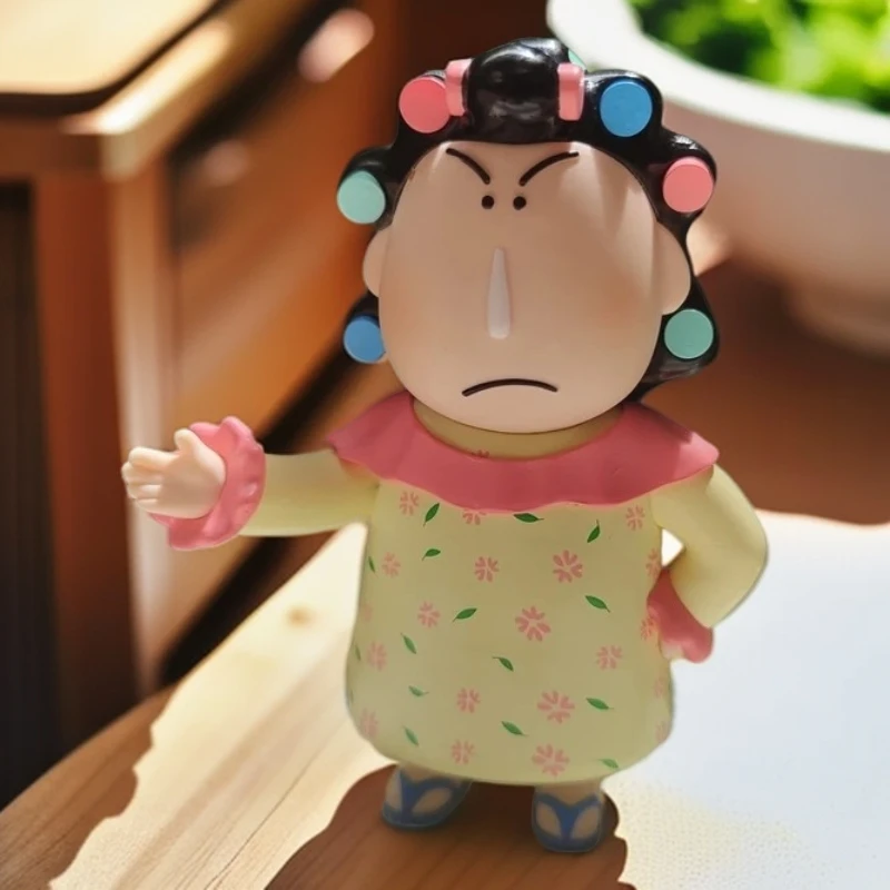 包租婆蜡笔小新玩具手办DIY摆件