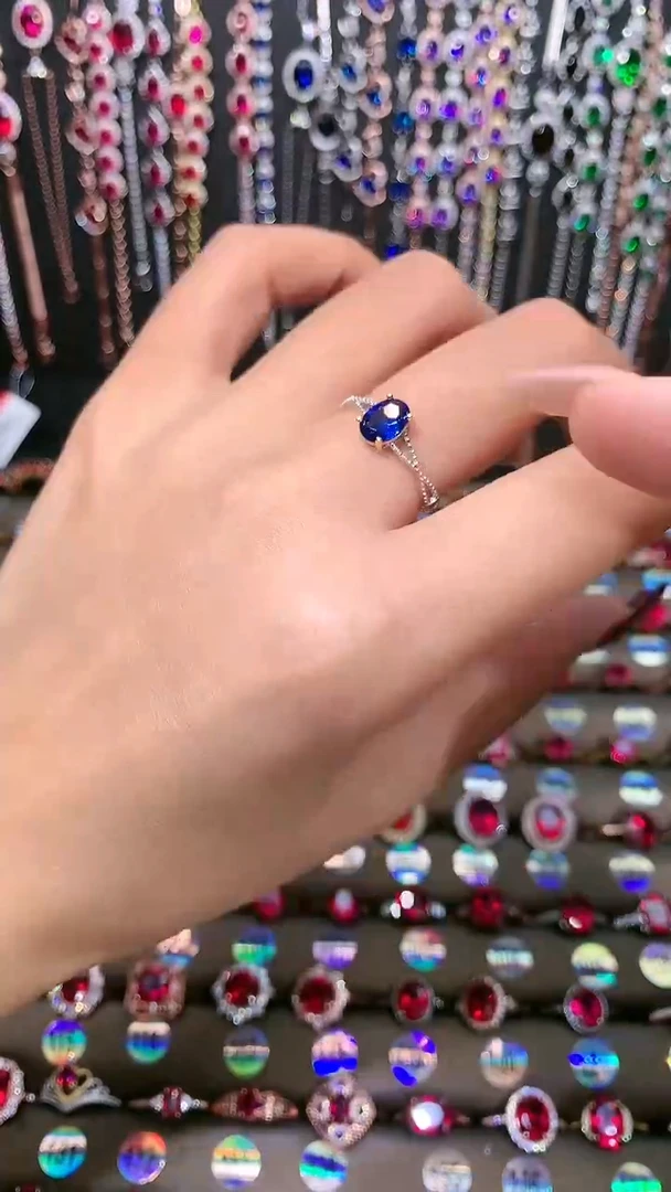 【闪购商品】蓝宝石戒指银S925镶嵌5.7