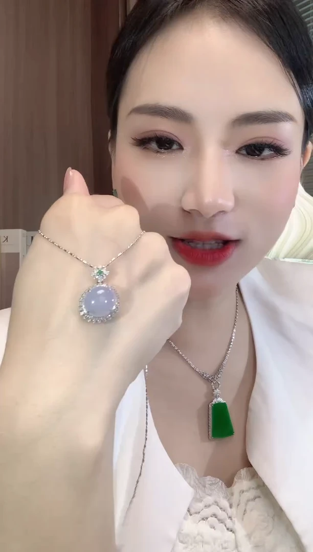 翡翠18K金镶嵌吊坠(不含链)A28 紫货有一定色差