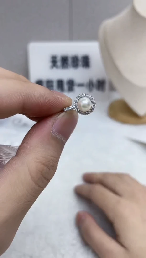 颈饰银S925镶嵌海水珍珠