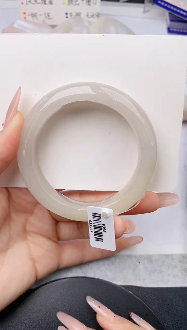 未镶嵌手镯石英质玉w181-HHB56+