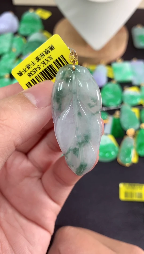 吊坠(不含链)18K金镶嵌翡翠挂件