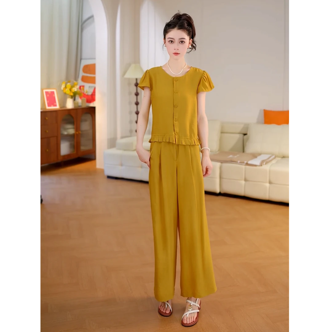 夏季气质休闲圆领洋气显瘦两件套